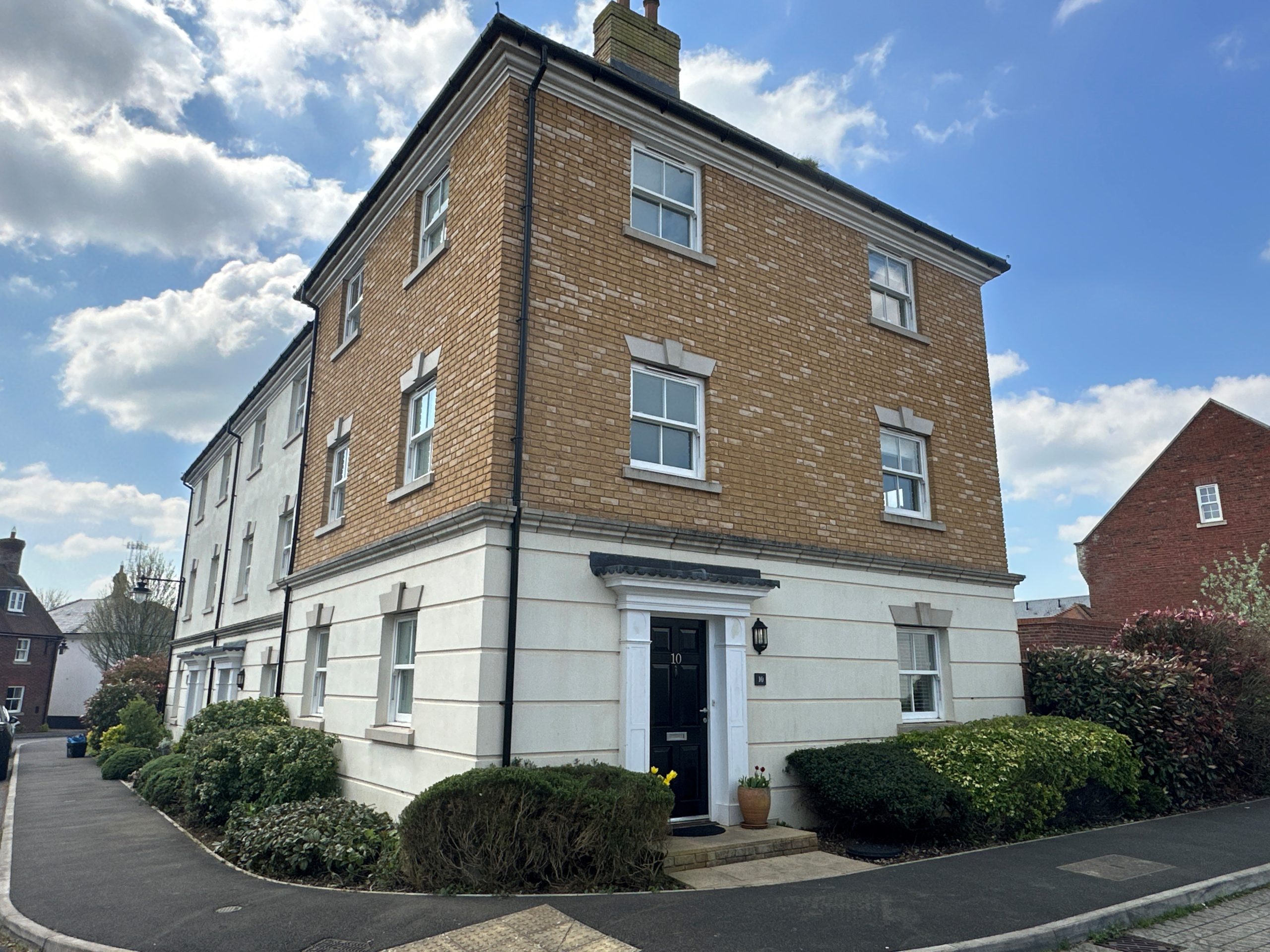 Southfield Drive, Yeovil, Somerset, BA21 Towers Wills Estate Agents