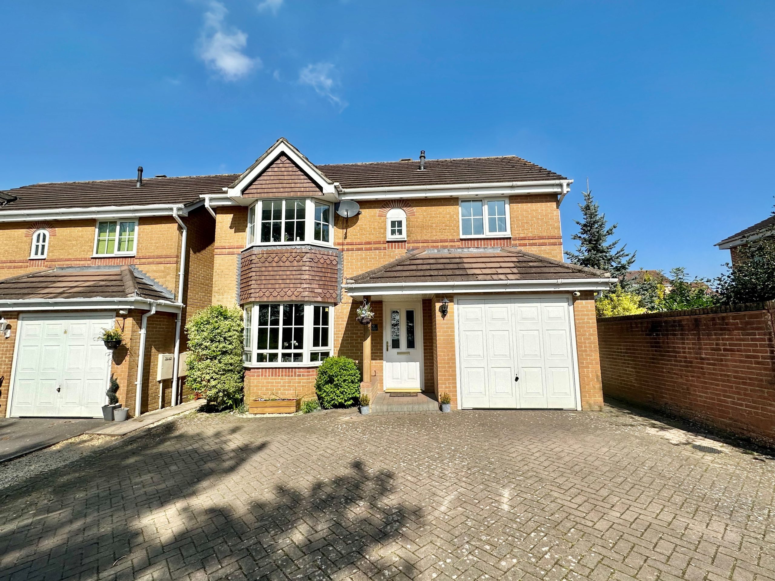 Fosse Close, Yeovil, Somerset, BA21 Towers Wills Estate Agents Yeovil