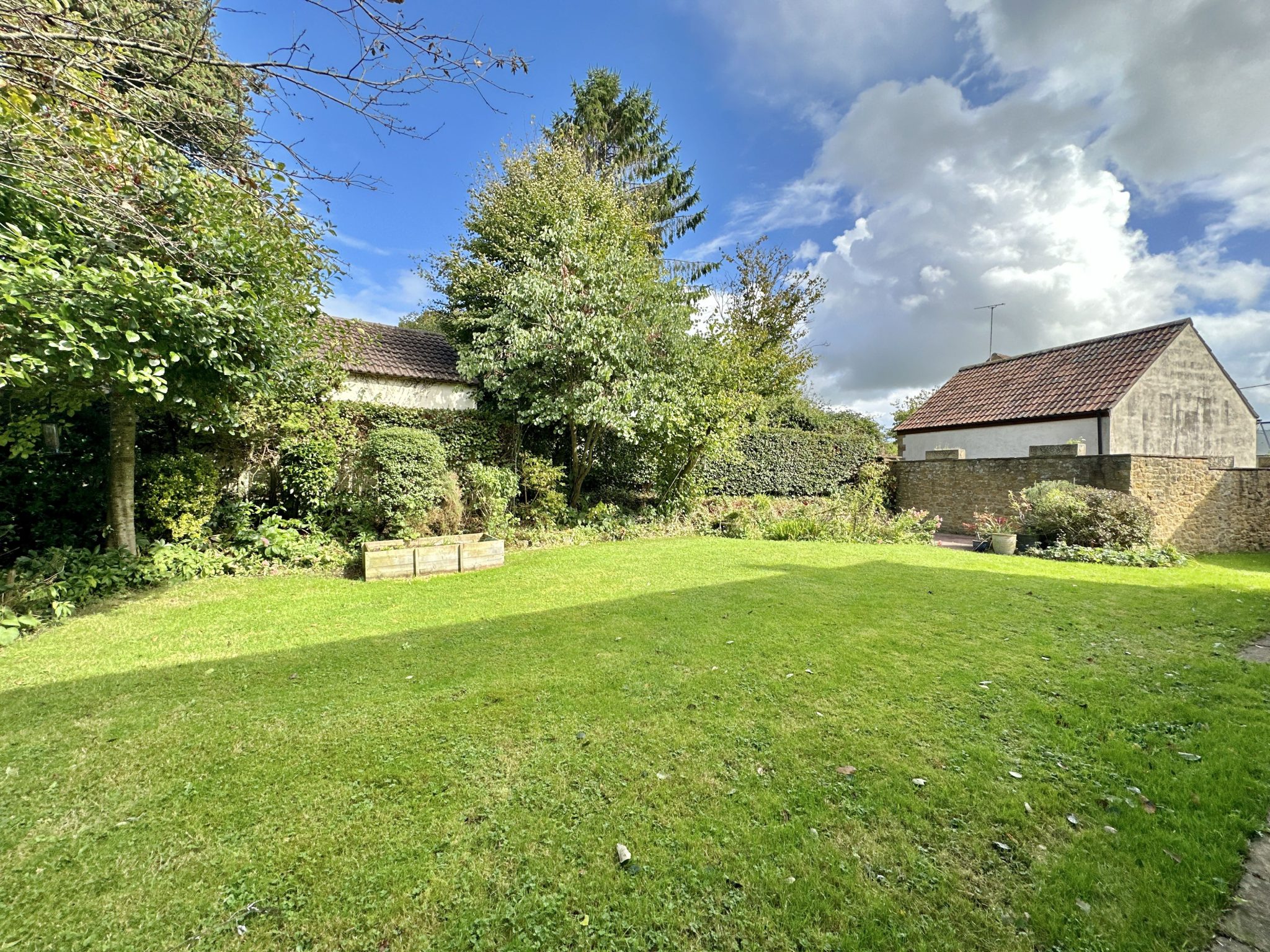 Mill Lane, East Coker, Yeovil, Somerset, BA22 Towers Wills Estate