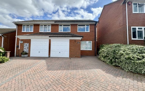 Pine Tree Avenue, Yeovil, Somerset, BA20