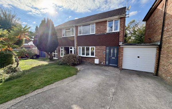 Carisbrooke Gardens, Yeovil, Somerset, BA20