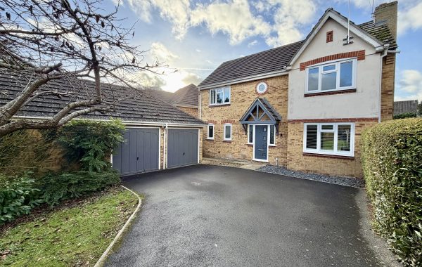 Sandlewood Close, Yeovil, Somerset, BA21