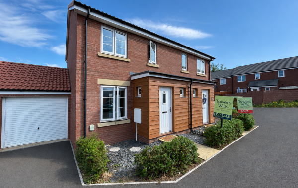 Kingfisher Drive, Yeovil, Somerset, BA22