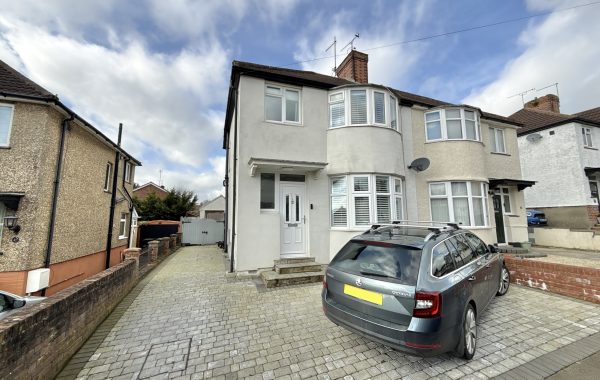 Cedar Grove, Yeovil, Somerset, BA21