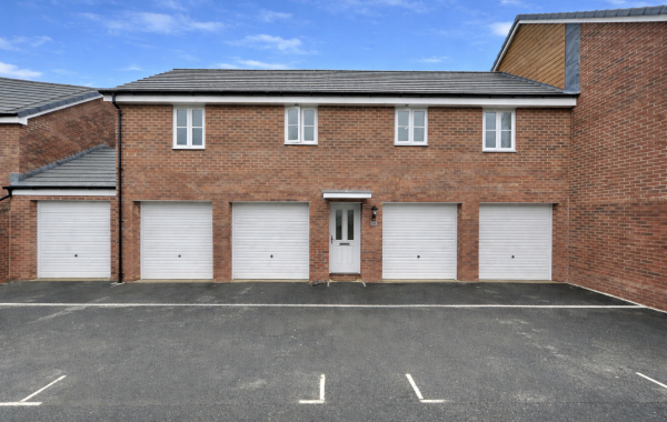 Kingfisher Drive, Yeovil, Somerset, BA22