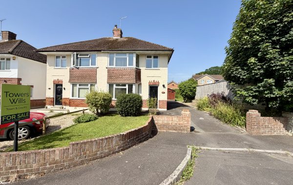 Albert Close, Yeovil, Somerset, BA21