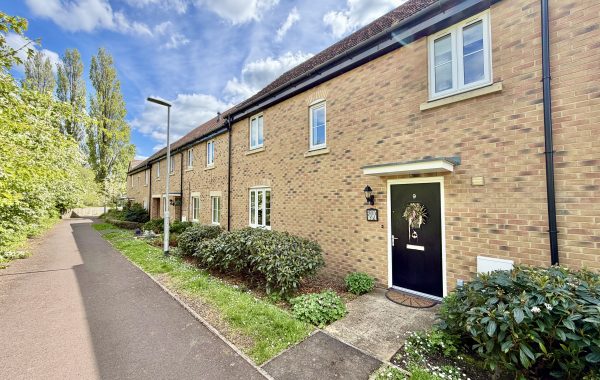 Kestrel Way, Yeovil, Somerset, BA22