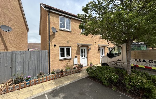 Quarry Piece Drive, South Petherton, Somerset, TA13